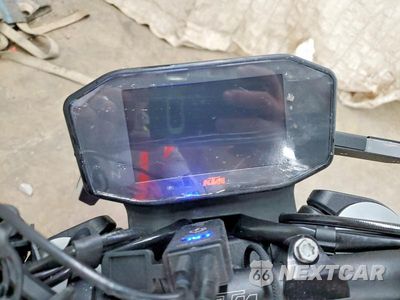 Zdjęcie 7 z 9 samochodu: 2019 KTM 790 DUKE VIN:VBKTU6405KM744444 - miniatura