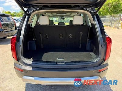 Zdjęcie 6 z 15 samochodu: 2020 KIA TELLURIDE EX VIN:5XYP3DHC3LG005381 - miniatura