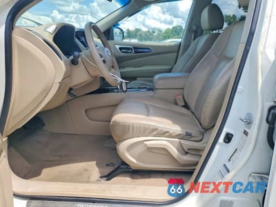 Zdjęcie 7 z 14 samochodu: 2014 NISSAN PATHFINDER S VIN:5N1AR2MN3EC704643 - miniatura