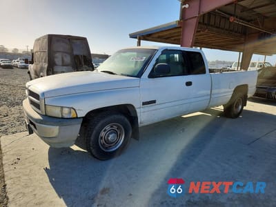 1998 DODGE RAM 2500 3B7KC22D7WG155872 - główne zdjęcie licytacji z USA - miniatura