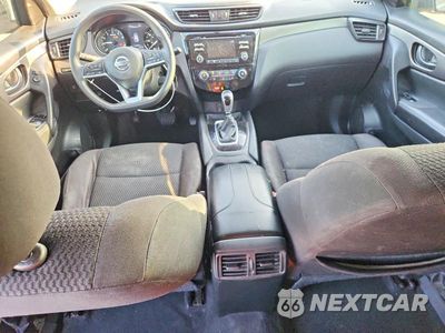 Zdjęcie 8 z 13 samochodu: 2018 NISSAN ROGUE SPORT S VIN:JN1BJ1CPXJW194042 - miniatura