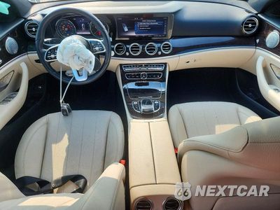 Zdjęcie 8 z 12 samochodu: 2019 MERCEDES-BENZ E-KLASSE E 300 VIN:WDDZF4JB4KA519665 - miniatura