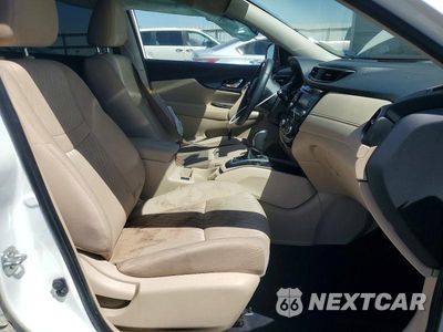 Zdjęcie 7 z 13 samochodu: 2019 NISSAN ROGUE SV VIN:KNMAT2MTXKP542275 - miniatura
