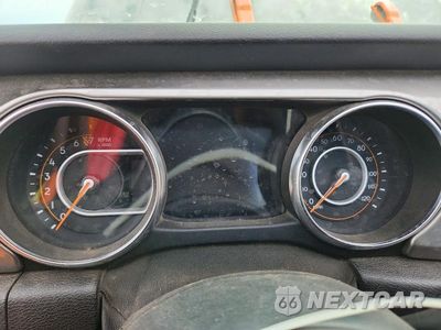 Zdjęcie 9 z 12 samochodu: 2020 JEEP GLADIATOR OVERLAND VIN:1C6HJTFG6LL198406 - miniatura