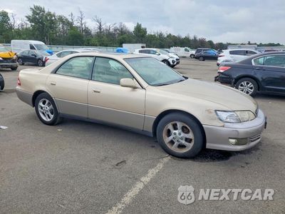 Czwarte zdjęcie samochodu z boku: 2001 LEXUS ES 300 VIN:JT8BF28G810294235 - miniatura
