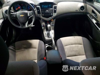 Zdjęcie 8 z 12 samochodu: 2013 CHEVROLET CRUZE LS VIN:1G1PA5SH5D7286820 - miniatura
