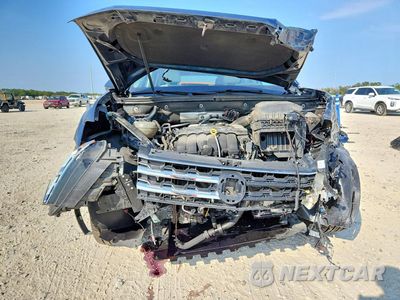 Piąte zdjęcie samochodu w środku: 2018 VOLKSWAGEN ATLAS SEL PREMIUM VIN:1V2NR2CA4JC571923 - miniatura
