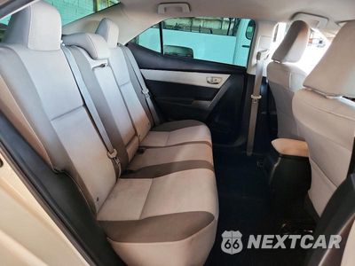 Zdjęcie 10 z 12 samochodu: 2017 TOYOTA COROLLA LE VIN:5YFBURHE9HP695193 - miniatura