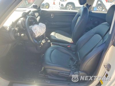 Zdjęcie 7 z 13 samochodu: 2016 MINI COOPER VIN:WMWXP5C51G3B76580 - miniatura