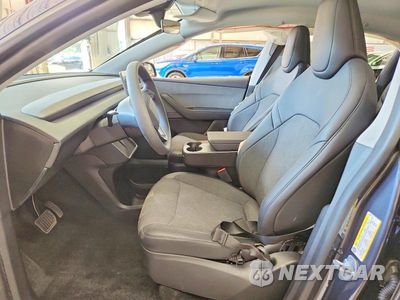 Zdjęcie 7 z 12 samochodu: 2026 TESLA MODEL Y VIN:7SAYGDED2TA600462 - miniatura