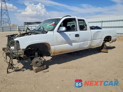 2000 CHEVROLET SILVERADO C2500 1GCGC29U3YE320564 - główne zdjęcie licytacji z USA - miniatura