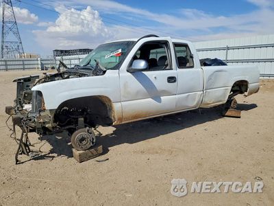 2000 CHEVROLET SILVERADO C2500 1GCGC29U3YE320564 - główne zdjęcie licytacji z USA - miniatura