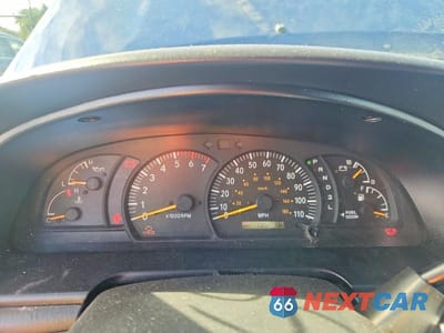 Zdjęcie 9 z 12 samochodu: 2004 TOYOTA TUNDRA SR5 VIN:5TBBT44184S454518 - miniatura