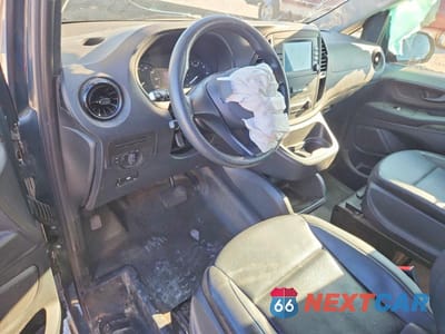 Zdjęcie 8 z 13 samochodu: 2022 MERCEDES-BENZ METRIS VIN:W1YV0CEY2N4135871 - miniatura