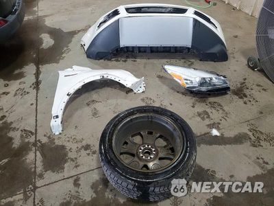 Zdjęcie 12 z 13 samochodu: 2016 FORD ESCAPE TITANIUM VIN:1FMCU9J98GUA39419 - miniatura