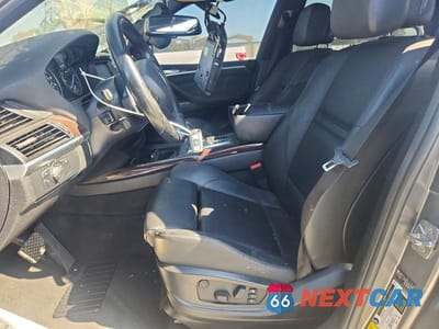 Zdjęcie 7 z 13 samochodu: 2012 BMW X5 XDRIVE50I VIN:5UXZV8C52CL425610 - miniatura