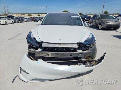 Piąte zdjęcie samochodu w środku: 2025 TESLA MODEL Y VIN:7SAYGDED8SA336694 - miniatura