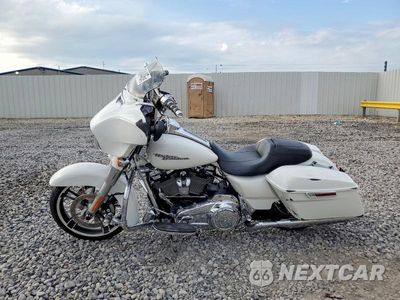 Trzecie zdjęcie samochodu z tyłu: 2017 HARLEY-DAVIDSON FLHXS STREET GLIDE SPECIAL VIN:1HD1KRC1XHB602586 - miniatura