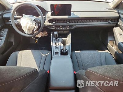 Zdjęcie 8 z 12 samochodu: 2026 HONDA ACCORD SE VIN:1HGCY1F45TA016118 - miniatura