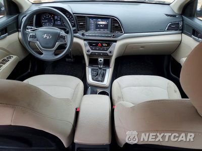 Zdjęcie 8 z 13 samochodu: 2017 HYUNDAI ELANTRA SE VIN:5NPD84LF6HH184506 - miniatura