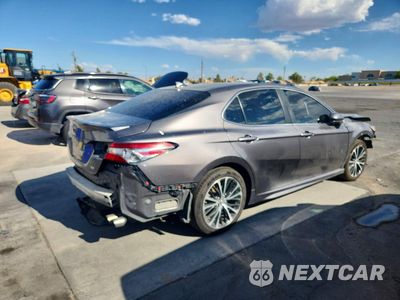 Trzecie zdjęcie samochodu z tyłu: 2019 TOYOTA CAMRY SE VIN:4T1B11HK6KU194204 - miniatura