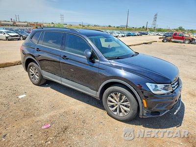 Czwarte zdjęcie samochodu z boku: 2020 VOLKSWAGEN TIGUAN S VIN:3VV1B7AXXLM022867 - miniatura