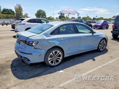 Trzecie zdjęcie samochodu z tyłu: 2026 AUDI A3 PREMIUM VIN:WAUGUDGY9TA031975 - miniatura