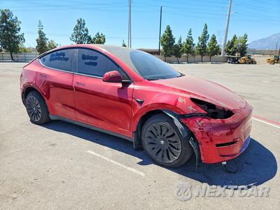 Czwarte zdjęcie samochodu z boku: 2024 TESLA MODEL Y VIN:7SAYGDEE8RA259487 - miniatura