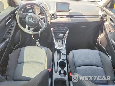 Zdjęcie 8 z 12 samochodu: 2017 TOYOTA YARIS IA BASE VIN:3MYDLBYV0HY176683 - miniatura