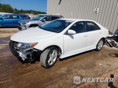 2014 TOYOTA CAMRY SE 4T1BF1FK6EU752738 - główne zdjęcie licytacji z USA - miniatura