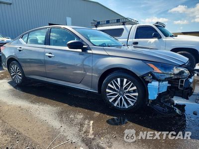 Czwarte zdjęcie samochodu z boku: 2025 NISSAN ALTIMA SV VIN:1N4BL4DV1SN367689 - miniatura
