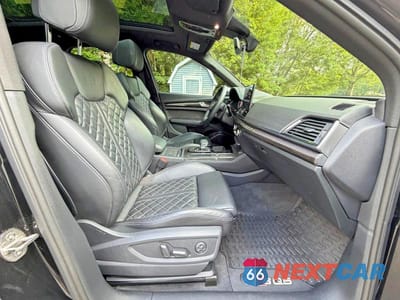 Piąte zdjęcie samochodu w środku: 2021 AUDI SQ5 PREMIUM PLUS VIN:WA1B4AFY9M2015763 - miniatura