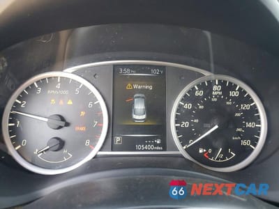 Zdjęcie 9 z 12 samochodu: 2017 NISSAN SENTRA SR VIN:3N1AB7AP9HY408911 - miniatura