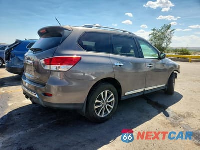 Trzecie zdjęcie samochodu z tyłu: 2013 NISSAN PATHFINDER S VIN:5N1AR2MN0DC618110 - miniatura