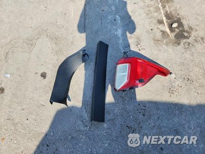 Zdjęcie 13 z 14 samochodu: 2022 FORD EXPLORER XLT VIN:1FMSK7DH9NGA06532 - miniatura
