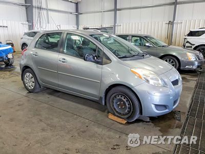 Czwarte zdjęcie samochodu z boku: 2010 TOYOTA YARIS VIN:JTDKT9K39A5297592 - miniatura