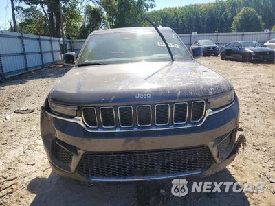Piąte zdjęcie samochodu w środku: 2026 JEEP GRAND CHEROKEE BASE VIN:1C4RJHAG4TC225006 - miniatura