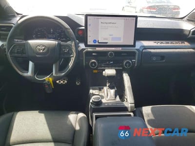 Zdjęcie 8 z 12 samochodu: 2024 TOYOTA TACOMA TRD SPORT VIN:3TMLB5JN4RM048481 - miniatura