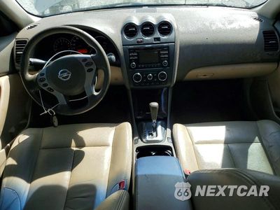 Zdjęcie 8 z 12 samochodu: 2012 NISSAN ALTIMA 2.5 VIN:1N4AL2AP2CN424621 - miniatura