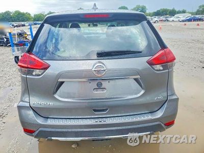 Zdjęcie 6 z 13 samochodu: 2018 NISSAN ROGUE S VIN:KNMAT2MV2JP542187 - miniatura