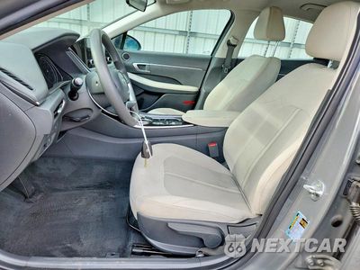 Zdjęcie 7 z 12 samochodu: 2022 HYUNDAI SONATA SE VIN:KMHL24JAXNA246069 - miniatura