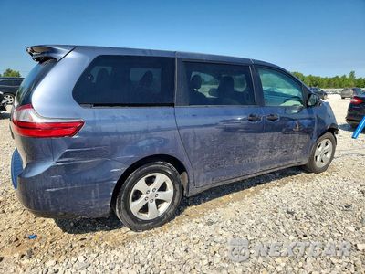 Trzecie zdjęcie samochodu z tyłu: 2017 TOYOTA SIENNA L 7-PASSENGER VIN:5TDZZ3DC9HS868767 - miniatura