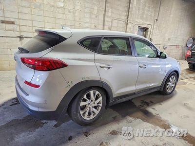 Trzecie zdjęcie samochodu z tyłu: 2020 HYUNDAI TUCSON SE VIN:KM8J23A47LU241838 - miniatura