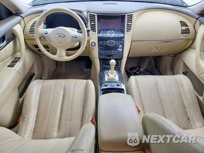 Zdjęcie 8 z 13 samochodu: 2015 INFINITI QX70 BASE VIN:JN8CS1MW4FM481548 - miniatura