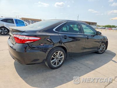 Trzecie zdjęcie samochodu z tyłu: 2016 TOYOTA CAMRY SE VIN:4T1BF1FK5GU580270 - miniatura