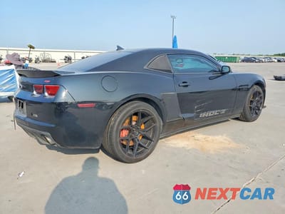Piąte zdjęcie samochodu w środku: 2011 CHEVROLET CAMARO SS VIN:2G1FJ1EJ2B9130653 - miniatura