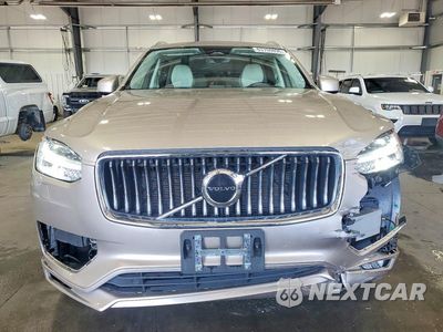 Piąte zdjęcie samochodu w środku: 2023 VOLVO XC90 CORE VIN:YV4062PV6P1939148 - miniatura