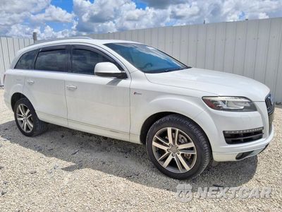 Czwarte zdjęcie samochodu z boku: 2015 AUDI Q7 PREMIUM PLUS VIN:WA1LGAFE1FD020187 - miniatura