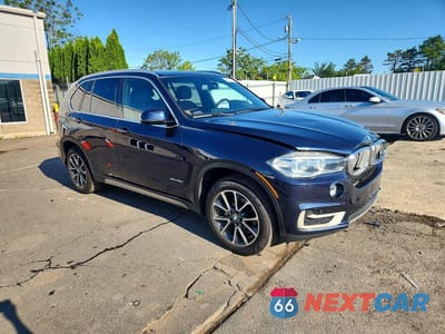 Czwarte zdjęcie samochodu z boku: 2018 BMW X5 XDRIVE35I VIN:5UXKR0C57J0X84280 - miniatura