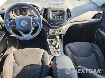 Zdjęcie 8 z 13 samochodu: 2019 JEEP CHEROKEE LATITUDE VIN:1C4PJLCB7KD382176 - miniatura